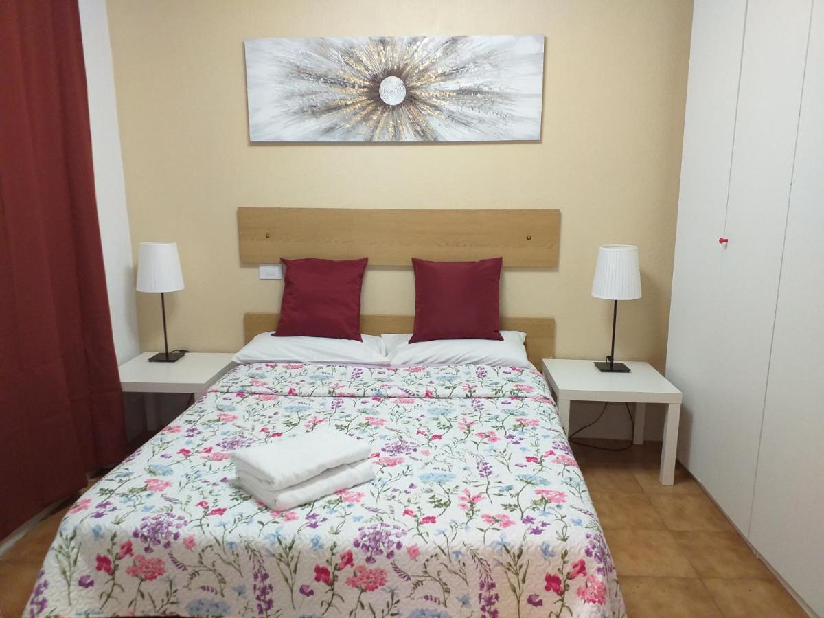 Picasso Apartamento Vecindario  Eksteriør bilde